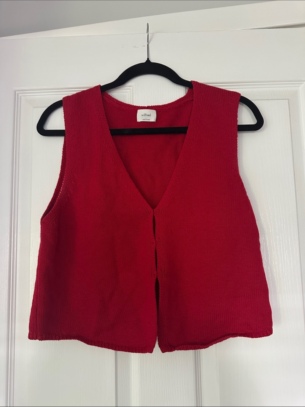 Aritzia - Wilfred Basque Sweater Vest in Deep Red